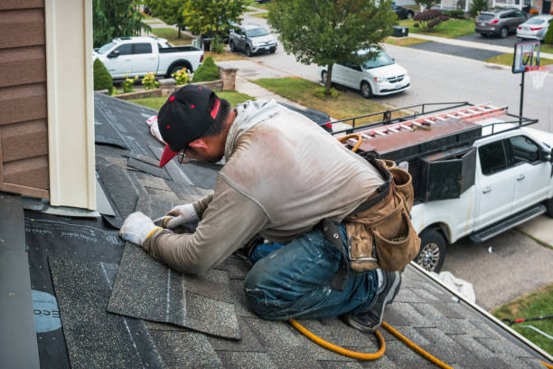 Professional Gutter Installation technician working in Montclair, VA